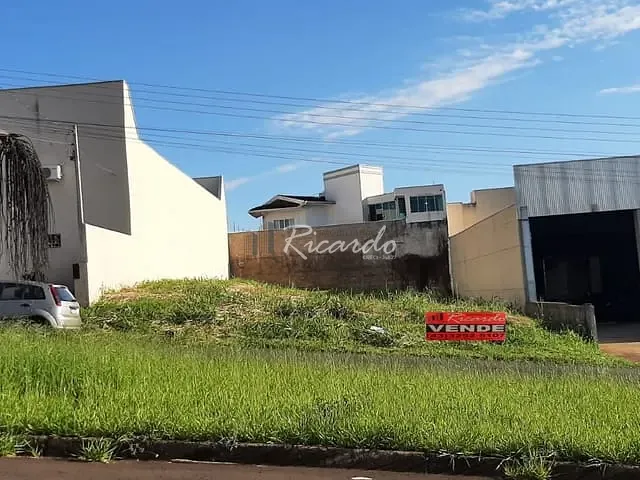 Terreno com 450m², à venda, no bairro Jardim Santa Alice em Arapongas
