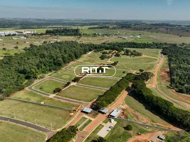Terreno com 427m², à venda, no bairro Reserva Santa Izabel em Jaguariúna