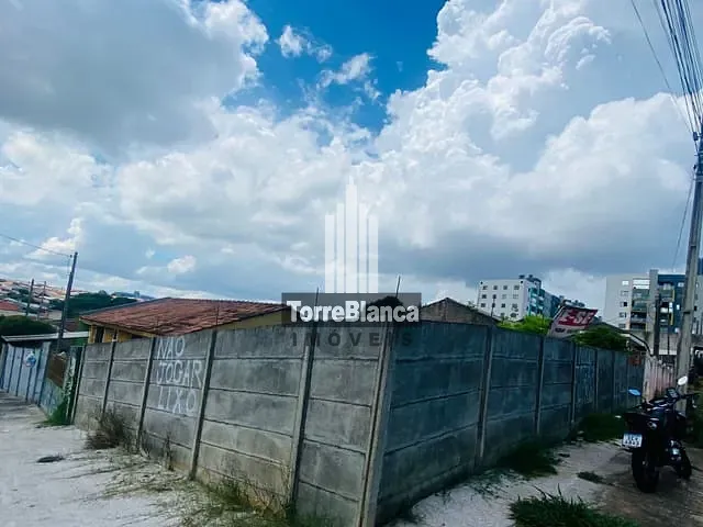 Terreno com 152m², à venda, no bairro Contorno em Ponta Grossa