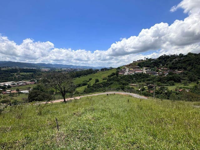 Terreno com 300m², à venda, no bairro Ponte Alta em Extrema