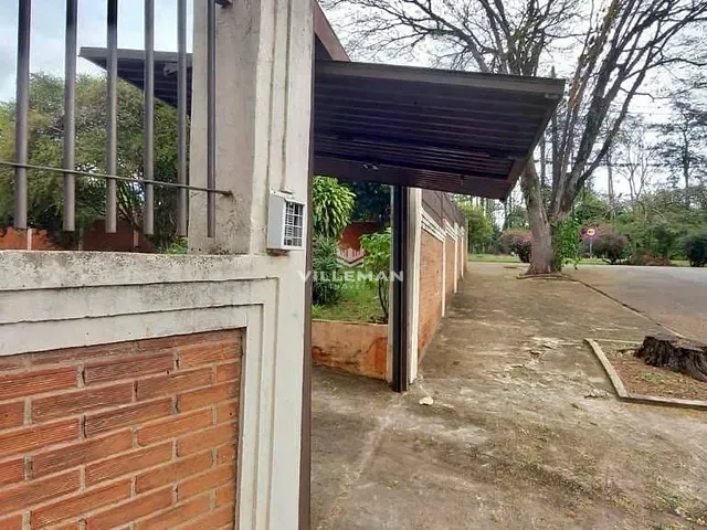 Terreno com 922m², à venda, no bairro Zona 05 em Maringá
