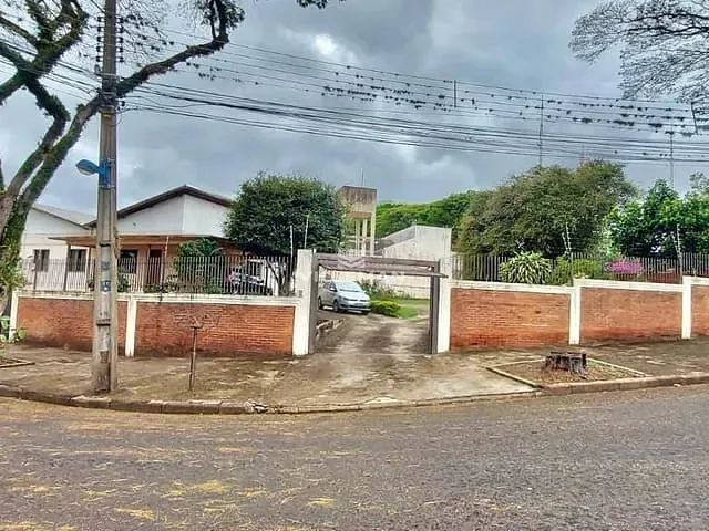 Terreno com 922m², à venda, no bairro Zona 05 em Maringá