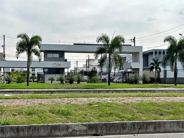 Terreno com 180m², à venda, no bairro Cidade Jardim  em Campos dos Goytacazes