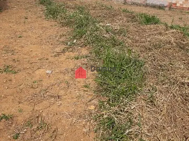 Terreno com 400m², à venda, no bairro Residencial Mombaça  em Pindamonhangaba