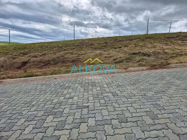Terreno com 268m², à venda, no bairro Condomínio Residencial Ecopark Bourbon em Caçapava