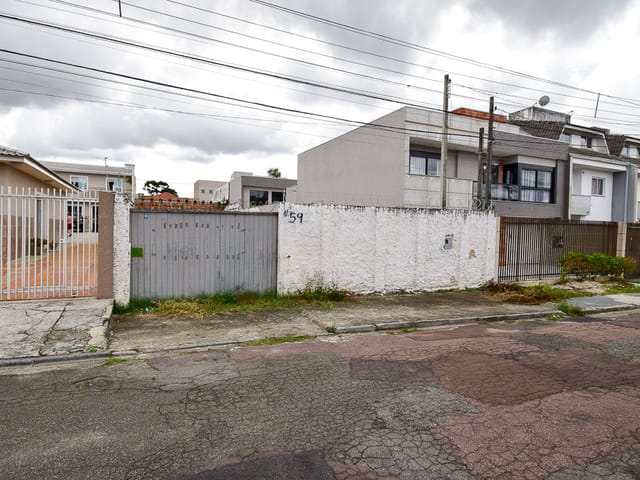 Terreno com 370m², para alugar, no bairro Capão da Imbuia em Curitiba