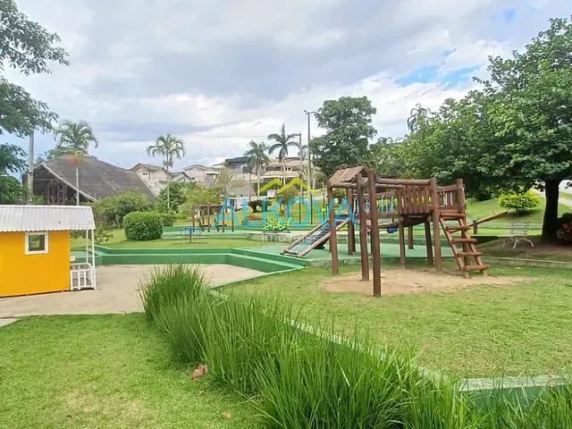 Terreno com 576m², à venda, no bairro Condomínio Residencial Jaguary em São José dos Campos