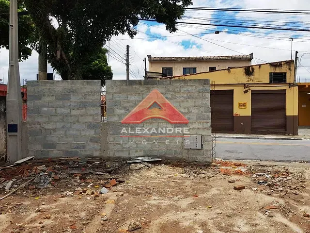 Terreno com 450m², à venda, no bairro Eugênio de Melo em São José dos Campos