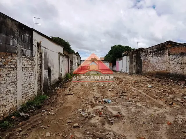 Terreno com 450m², à venda, no bairro Eugênio de Melo em São José dos Campos