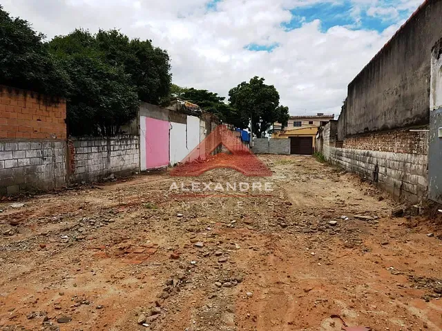 Terreno com 450m², à venda, no bairro Eugênio de Melo em São José dos Campos
