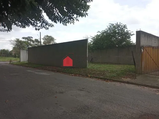 Terreno com 300m², à venda, no bairro Jardim Regina (Moreira César) em Pindamonhangaba