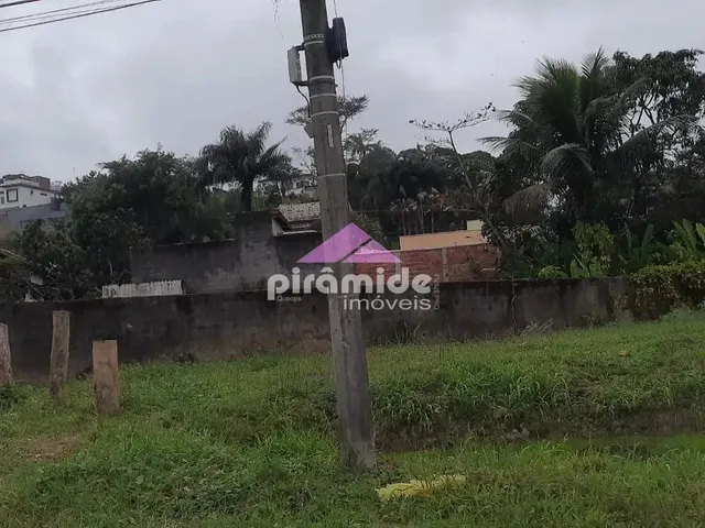 Terreno com 347m², à venda, no bairro Massaguaçu em Caraguatatuba
