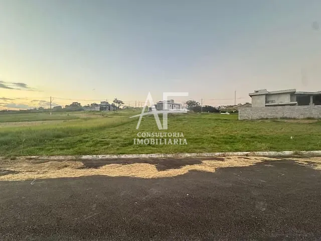 Terreno com 637m², à venda, no bairro Morada dos Nobres em Taubaté