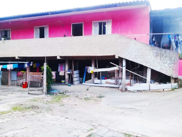 Chácara com 4043m² 2 quartos e 1 banheiro, à venda, no bairro Lamenha Grande em Almirante Tamandaré