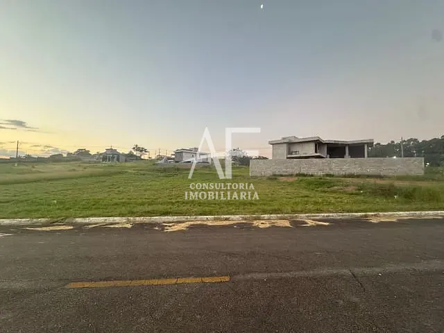 Terreno com 612m², à venda, no bairro Morada dos Nobres em Taubaté