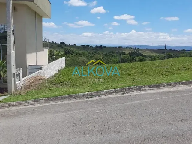 Terreno com 384m², à venda, no bairro Santa Luzia em Caçapava