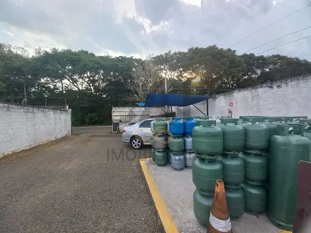 Terreno com 315m², à venda, no bairro Imigrantes em Holambra