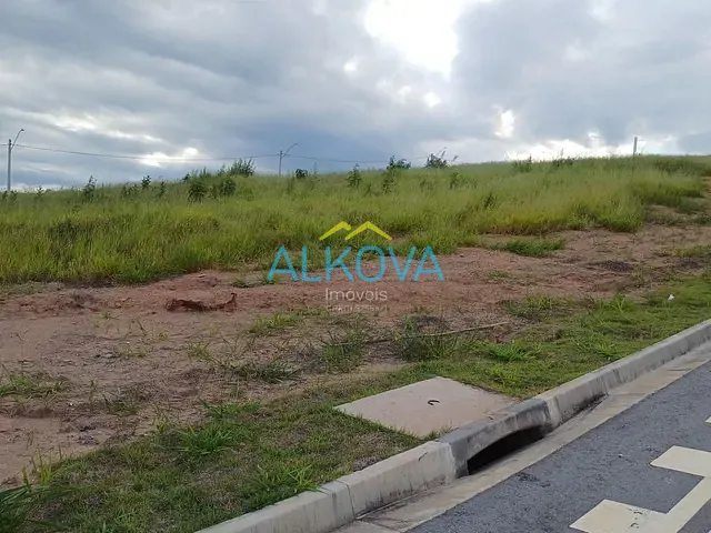 Terreno com 375m², à venda, no bairro Vila Das Flores em São José dos Campos