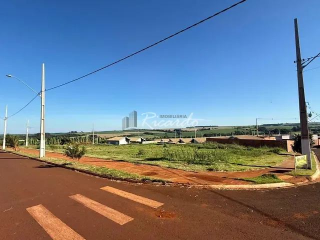 Terreno com 366m², à venda, no bairro Loteamento Bem Viver Arapongas em Arapongas