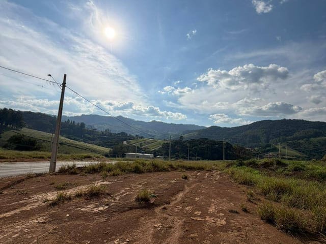 Terreno com 215m², à venda, no bairro Mirante do Matão em Extrema