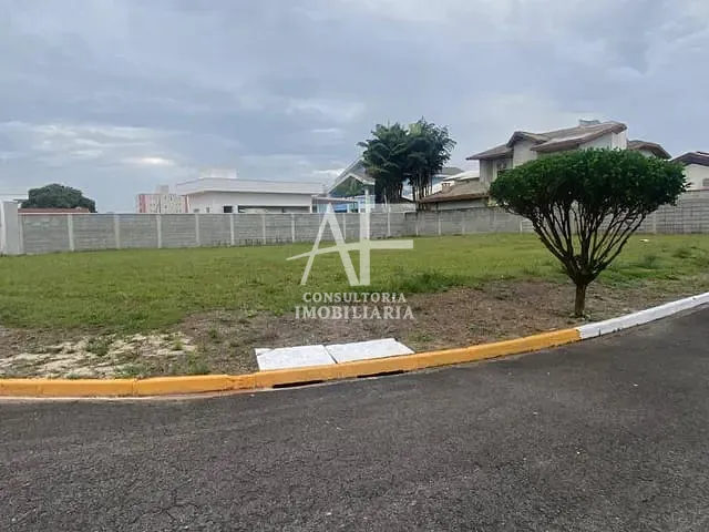 Terreno com 360m², à venda, no bairro Chácara do Visconde em Taubaté