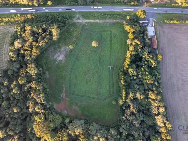 Terreno à venda, no bairro Botiatuva em Campo Largo