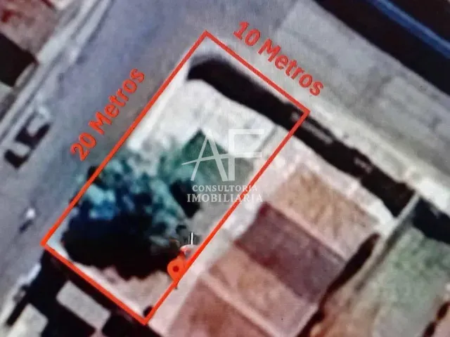 Terreno com 200m², à venda, no bairro Vila Nogueira em Taubaté