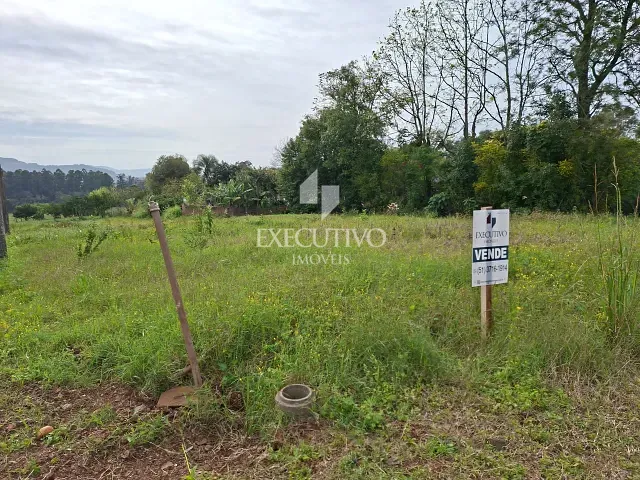 Terreno com 960m², à venda, no bairro Medianeira em Arroio do Meio