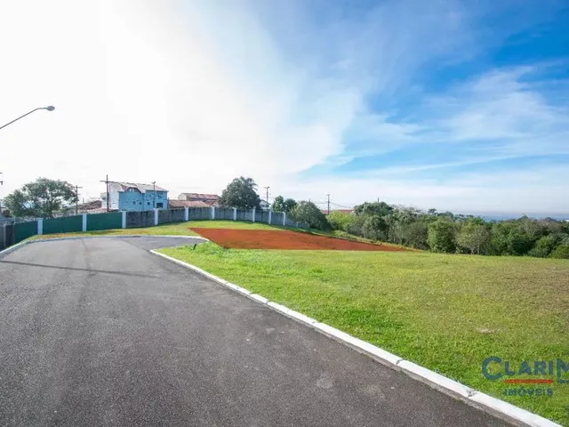 Terreno à venda, no bairro Vila Torres I em Campo Largo