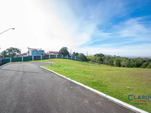 Terreno à venda, no bairro Vila Torres I em Campo Largo