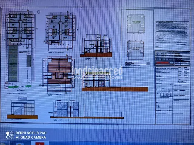 Terreno com 412m², à venda, no bairro Vila Santa Terezinha em Londrina
