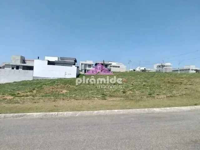 Terreno com 635m², à venda, no bairro Parque Residencial Maria Elmira em Caçapava