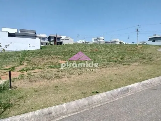 Terreno com 635m², à venda, no bairro Parque Residencial Maria Elmira em Caçapava