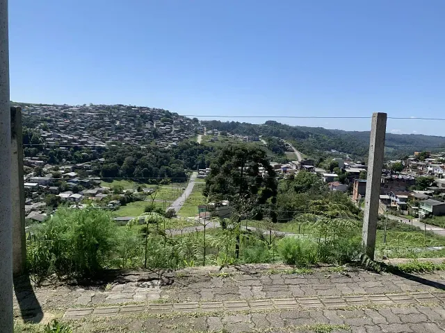 Terreno com 656m², à venda, no bairro Nossa Senhora das Graças em Caxias do Sul