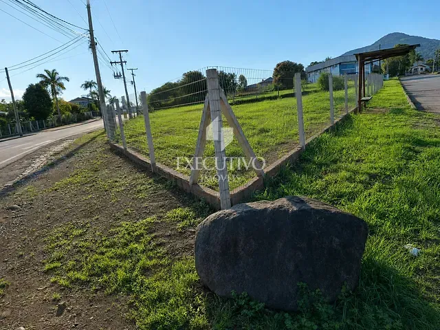 Terreno com 631m², à venda, no bairro São Caetano em Arroio do Meio
