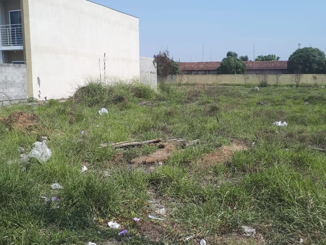 Terreno com 282m², à venda, no bairro Conjunto Habitacional Terra dos Ipês W em Pindamonhangaba