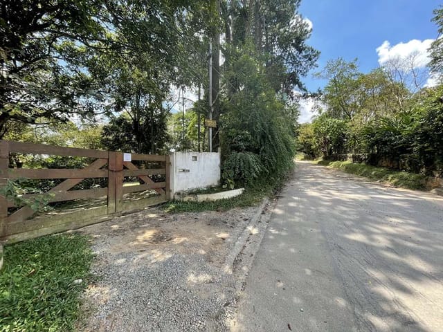 Terreno com 22000m², à venda, no bairro Cemucam em Cotia