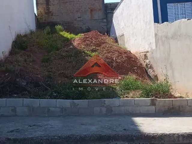 Terreno com 140m², à venda, no bairro Jardim Santa Júlia em São José dos Campos