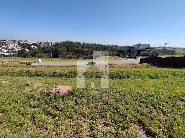 Terreno com 483m², à venda, no bairro Jardim Florestal em Jundiaí
