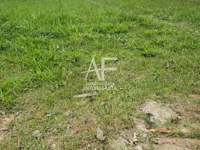 Terreno com 300m², à venda, no bairro Bairro do Grama em Caçapava