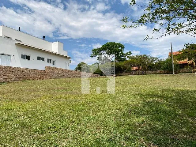 Terreno com 810m², à venda, no bairro Distrito Industrial Benedito Storani em Vinhedo