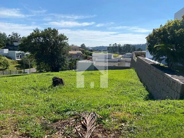 Terreno com 810m², à venda, no bairro Distrito Industrial Benedito Storani em Vinhedo