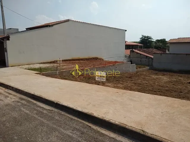 Terreno com 250m², à venda, no bairro Residencial Mombaça em Pindamonhangaba