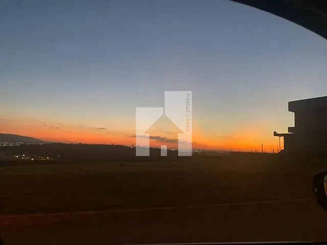 Terreno com 799m², à venda, no bairro Loteamento Vale Azul I em Jundiaí