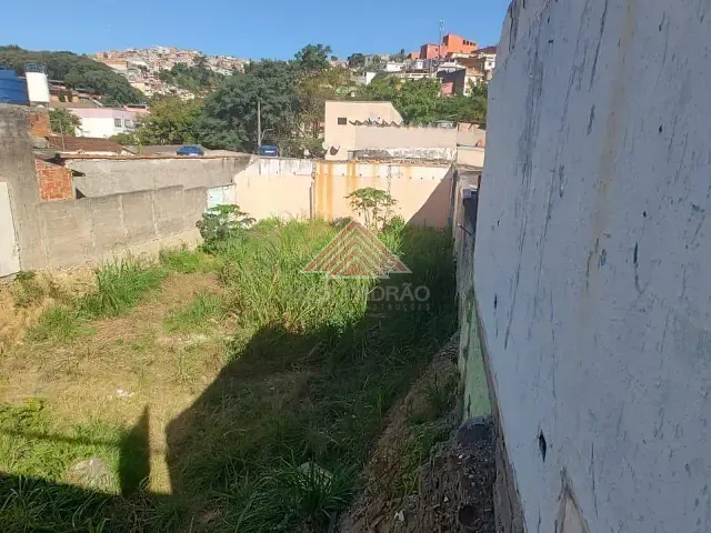 Terreno com 250m², à venda, no bairro Jardim Zaira em Mauá