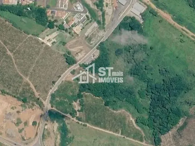 Terreno com 193000m², à venda, no bairro Pinheirinhos em Andradas