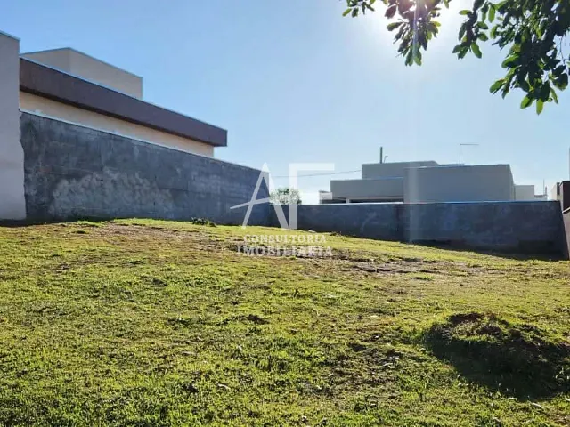 Terreno com 300m², à venda, no bairro Bairro do Grama em Caçapava