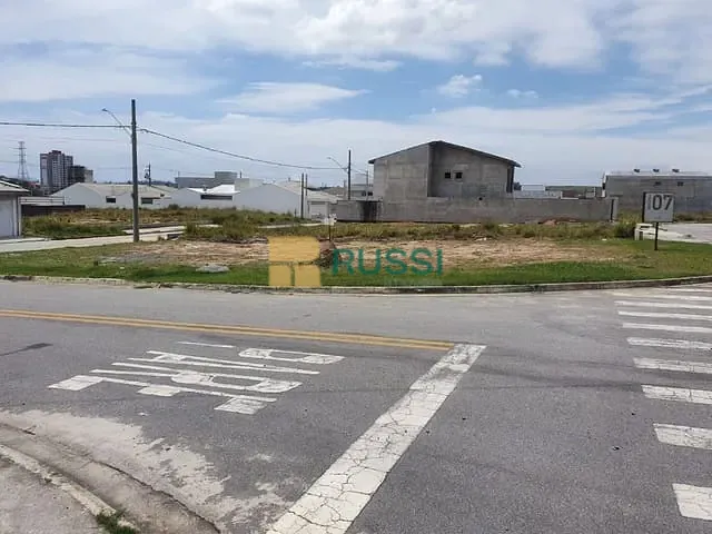 Terreno com 308m², à venda, no bairro Portal dos Pássaros em São José dos Campos