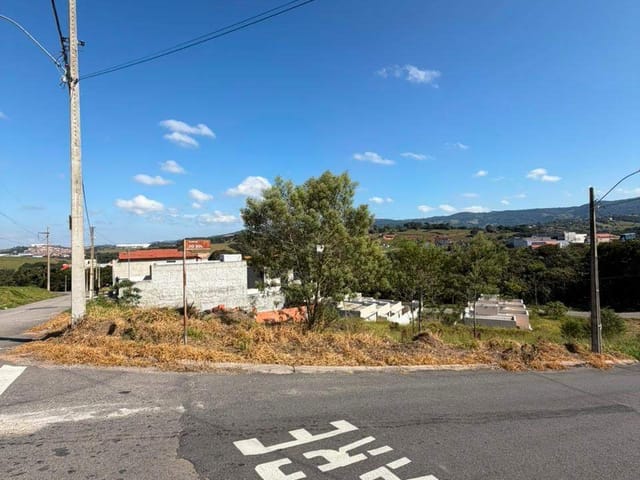 Terreno com 524m², à venda, no bairro Recanto do Sol em Extrema