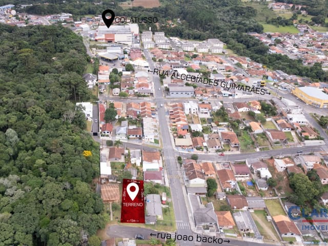 Terreno à venda, no bairro Jardim Sao Vicente em Campo Largo